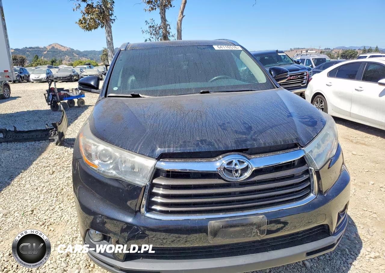 2015 Toyota Highlander Xle VIN:5TDJKRFH9FS211753 - 5
