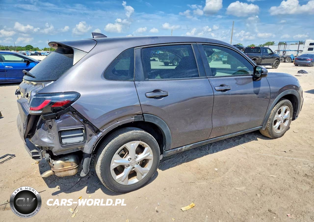 2024 Honda Hr-V Lx VIN:3CZRZ1H31RM711650 - 3