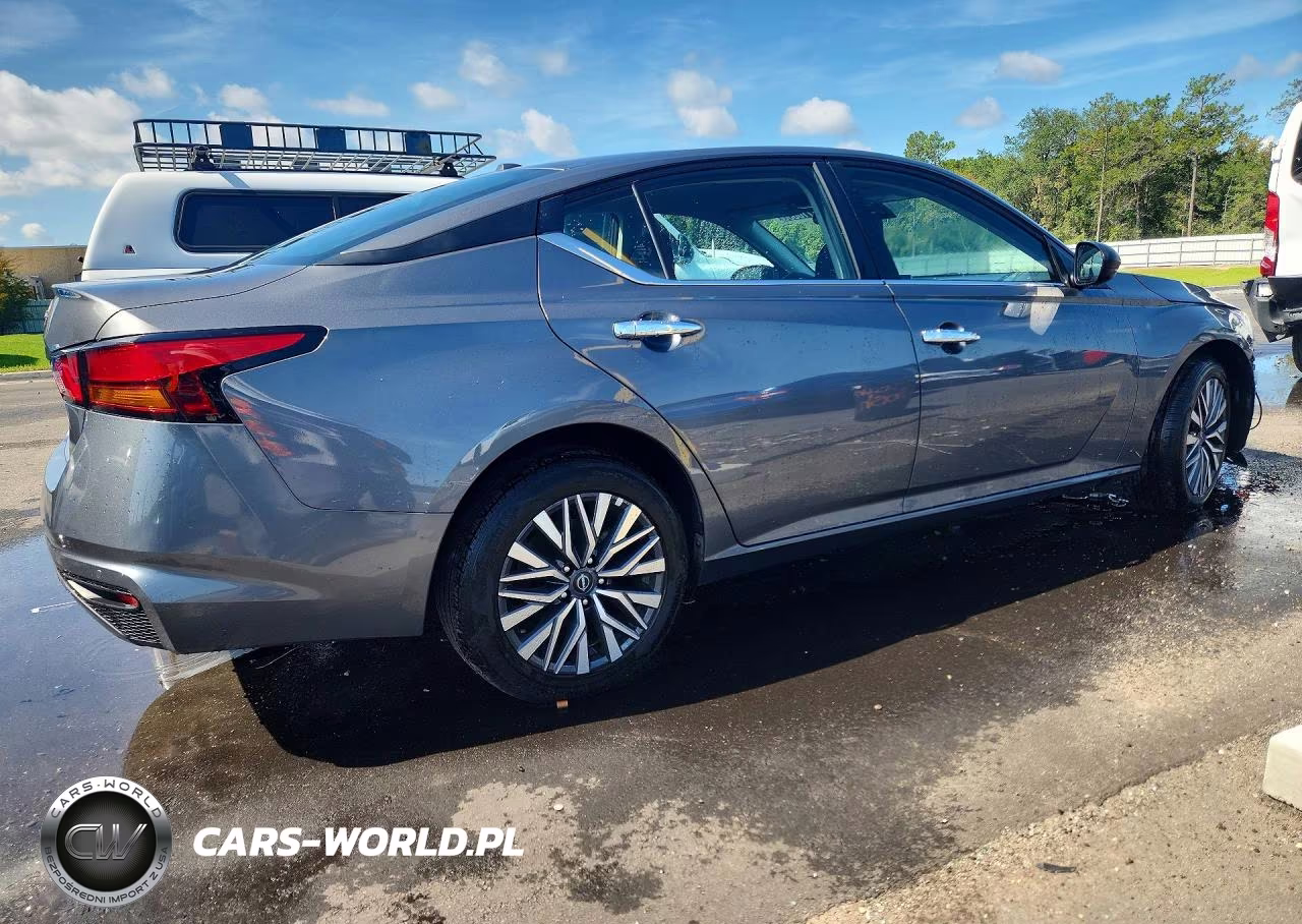 2025 Nissan Altima Sv VIN:1N4BL4DV1SN367689 - 3