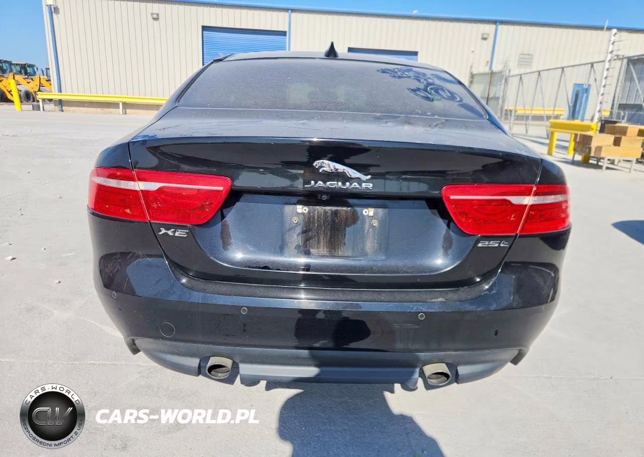 2018 Jaguar Xe Premium VIN:SAJAD4FX1JCP25242 - 6