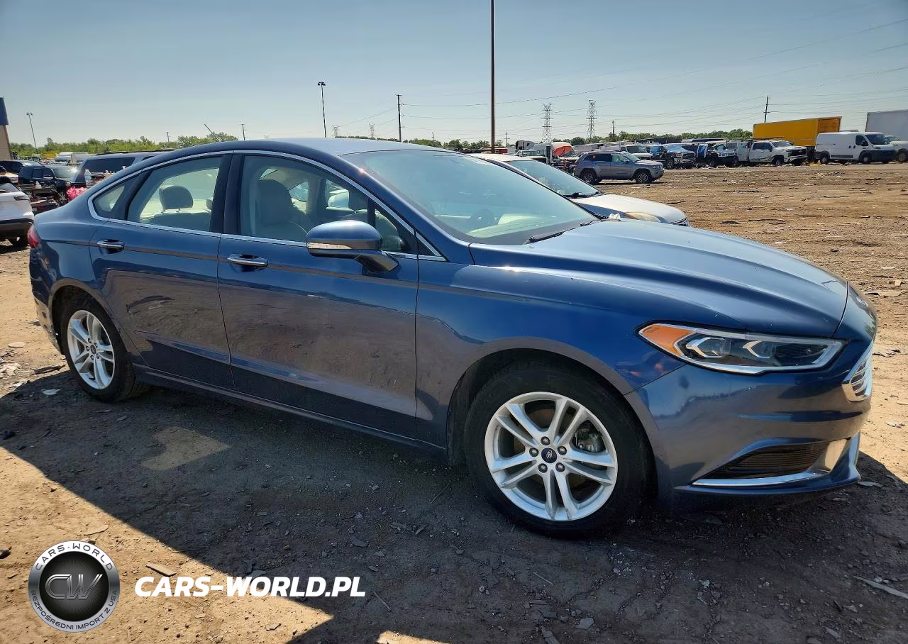 2018 Ford Fusion Se VIN:3FA6P0HD2JR104431 - 4