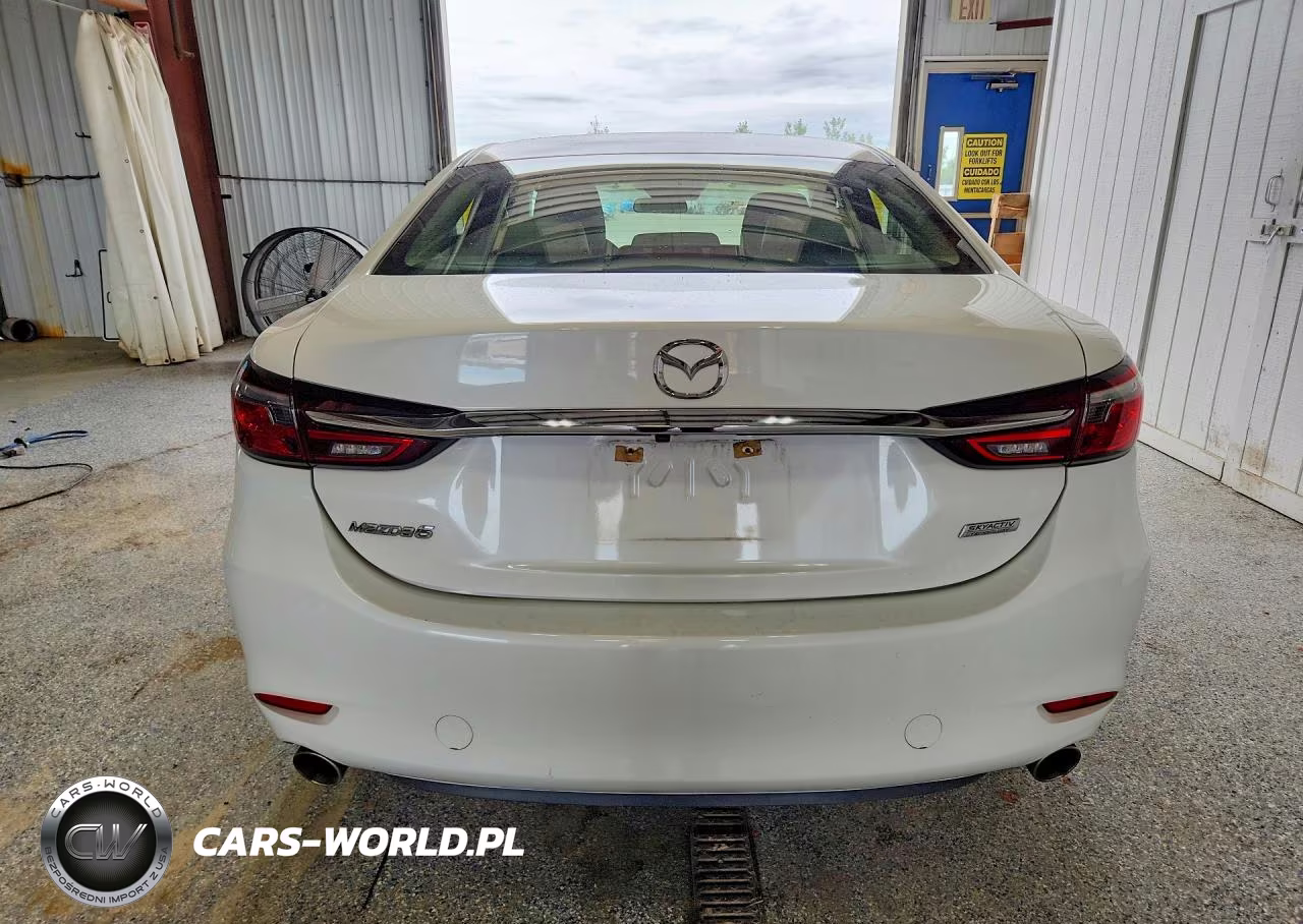 2018 Mazda 6 Touring VIN:JM1GL1VM9J1325829 - 6
