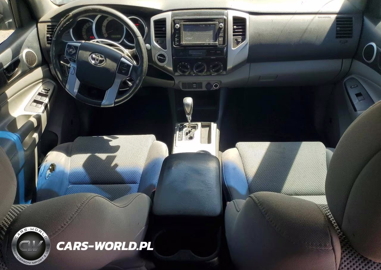 2015 Toyota Tacoma V6 VIN:3TMLU4EN4FM180831 - 8