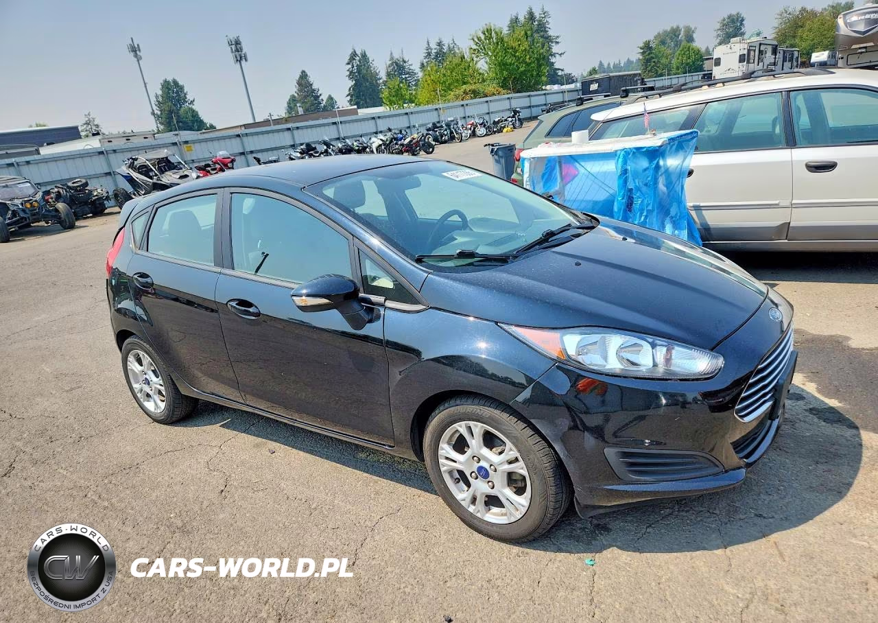 2016 Ford Fiesta Se VIN:3FADP4EJ9GM122391 - 4