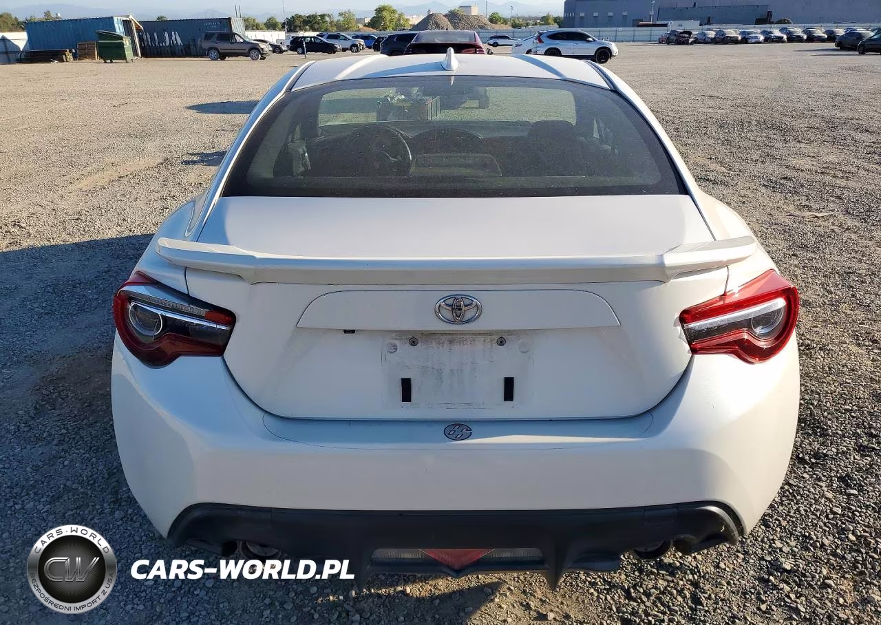 2017 Toyota 86 Base VIN:JF1ZNAA15H8709337 - 6