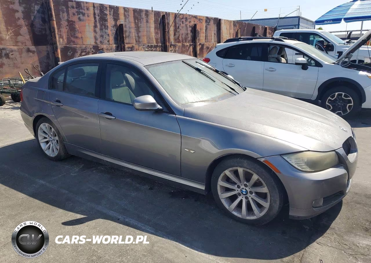 2011 BMW 328 I VIN:WBAPH7C52BE679862 - 4