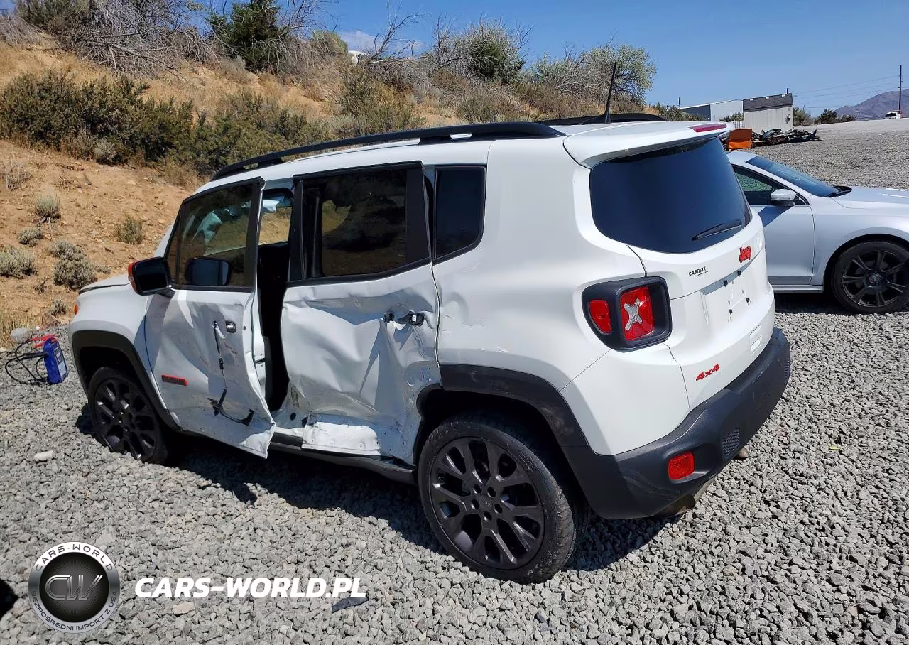 2023 Jeep Renegade Latitude VIN:ZACNJDB11PPP30419 - 2