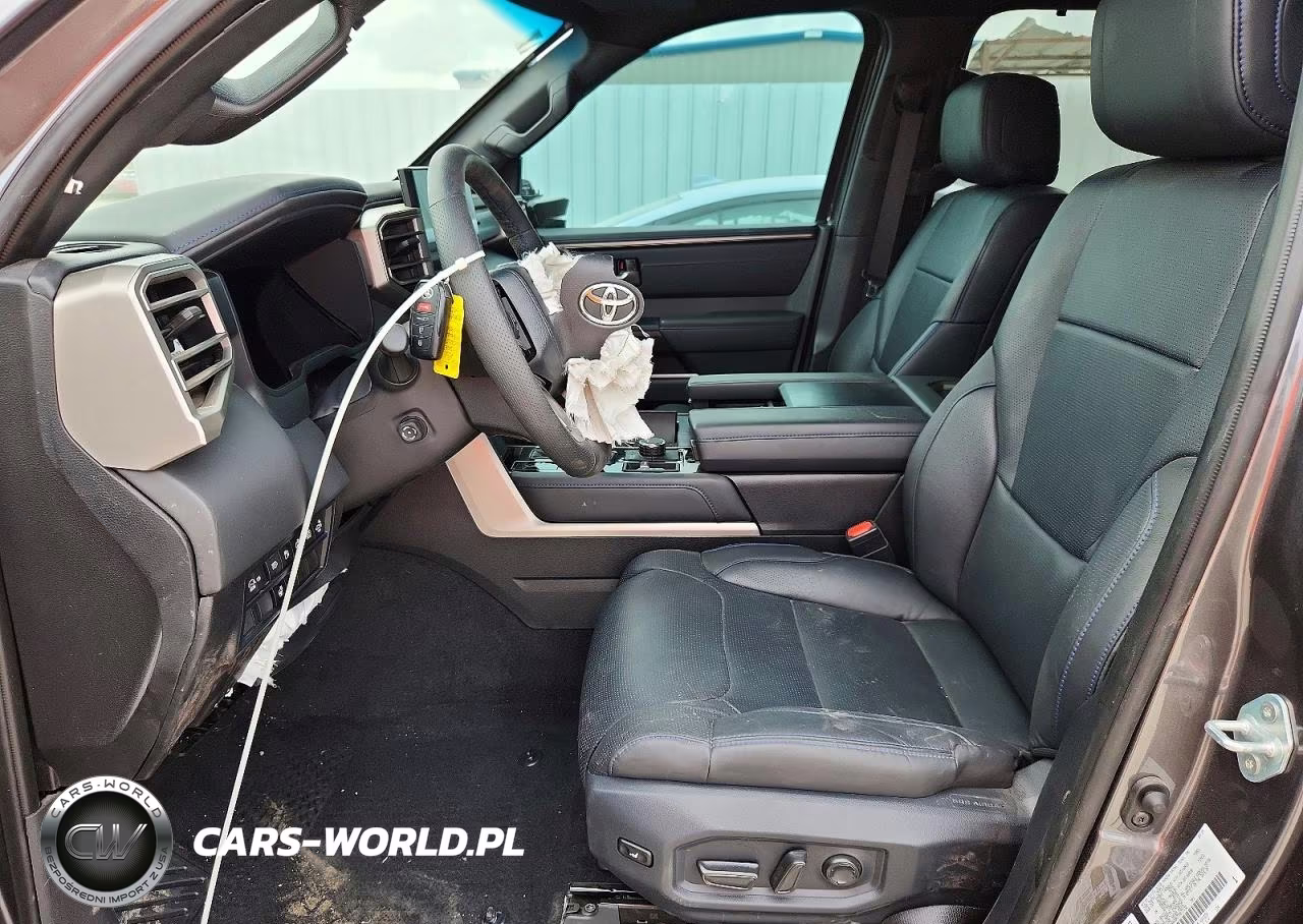 2026 Toyota Sequoia Platinum VIN:7SVAAABA7TX077138 - 7