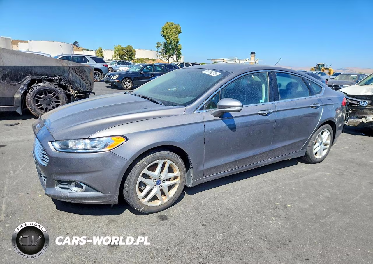 2014 Ford Fusion Se – zdjęcie 1 z 12