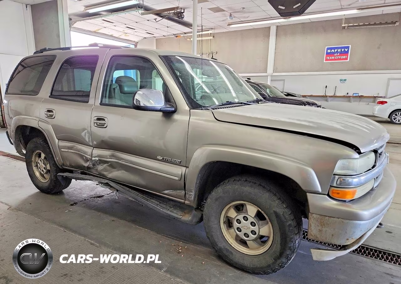 2003 Chevrolet Tahoe K1500 VIN:1GNEK13T13J317075 - 4