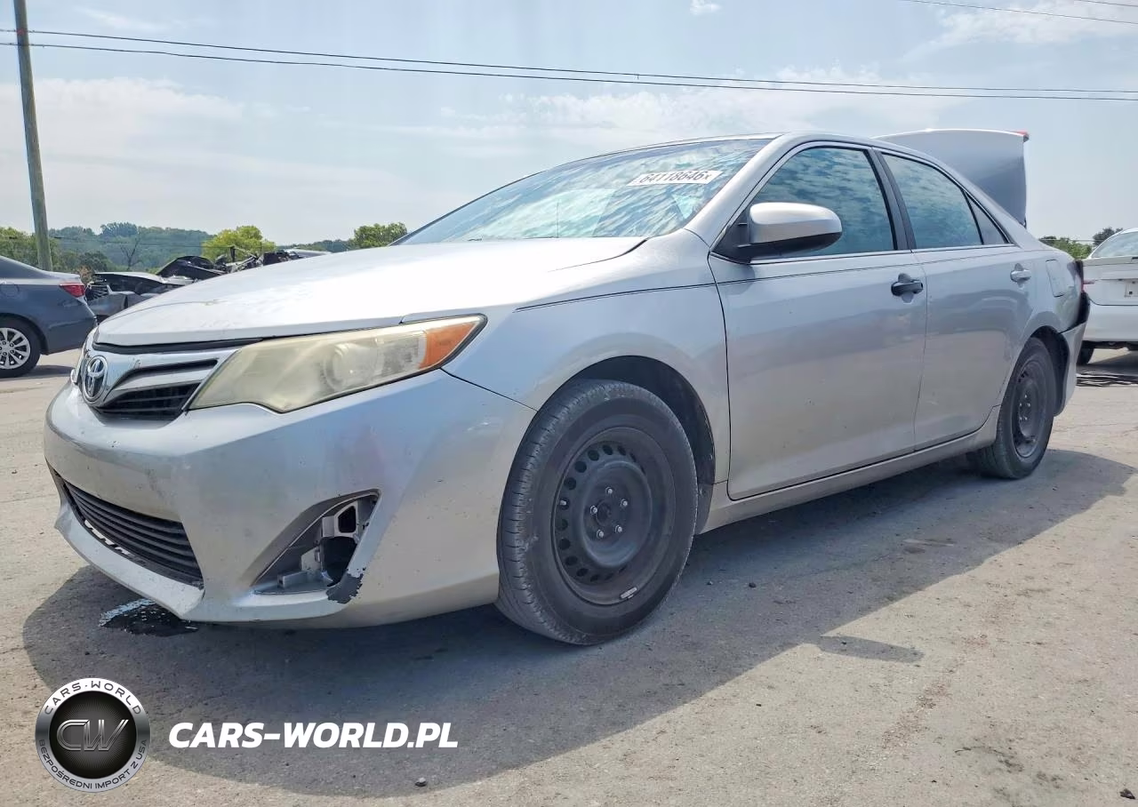 2012 Toyota Camry L – zdjęcie 1 z 12