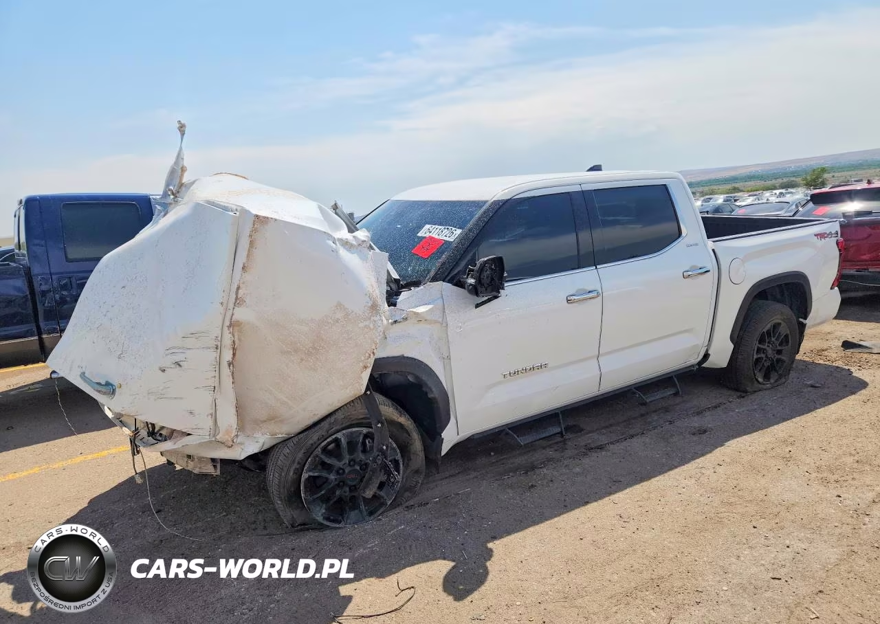 2023 Toyota Tundra Crewmax Limited – zdjęcie 1 z 12
