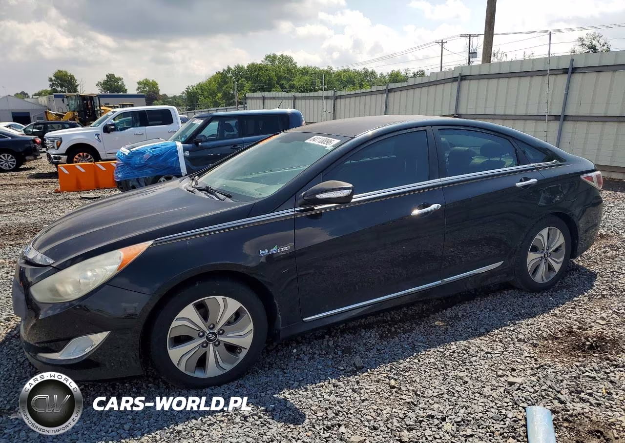 2013 Hyundai Sonata Hybrid – zdjęcie 1 z 12