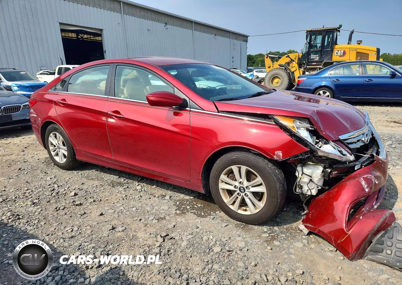 2013 Hyundai Sonata VIN:5NPEB4AC4DH532554 - 4
