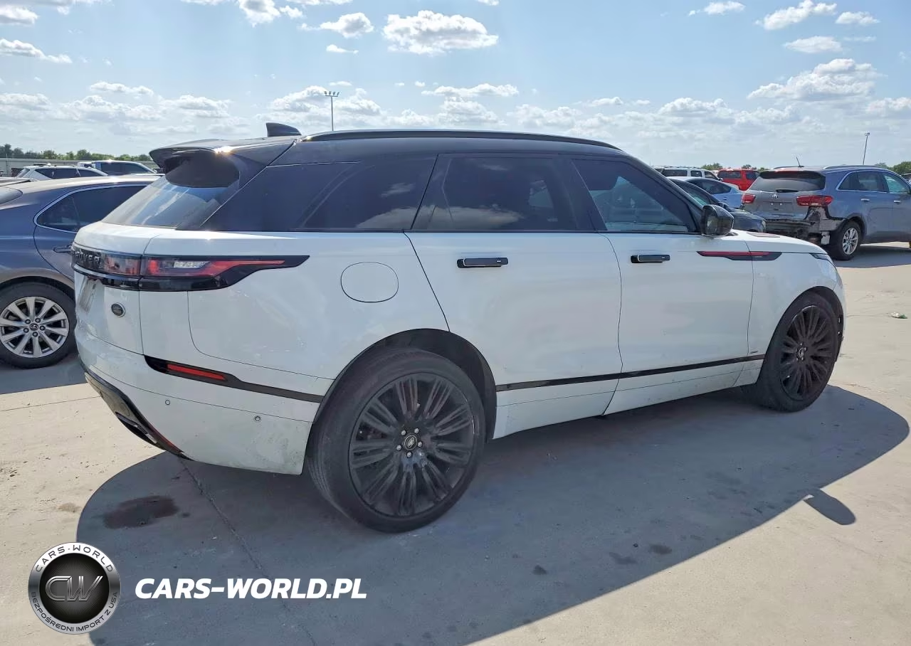 2018 Land Rover Range Rover Velar R-Dynamic Se VIN:SALYL2RV8JA730845 - 3