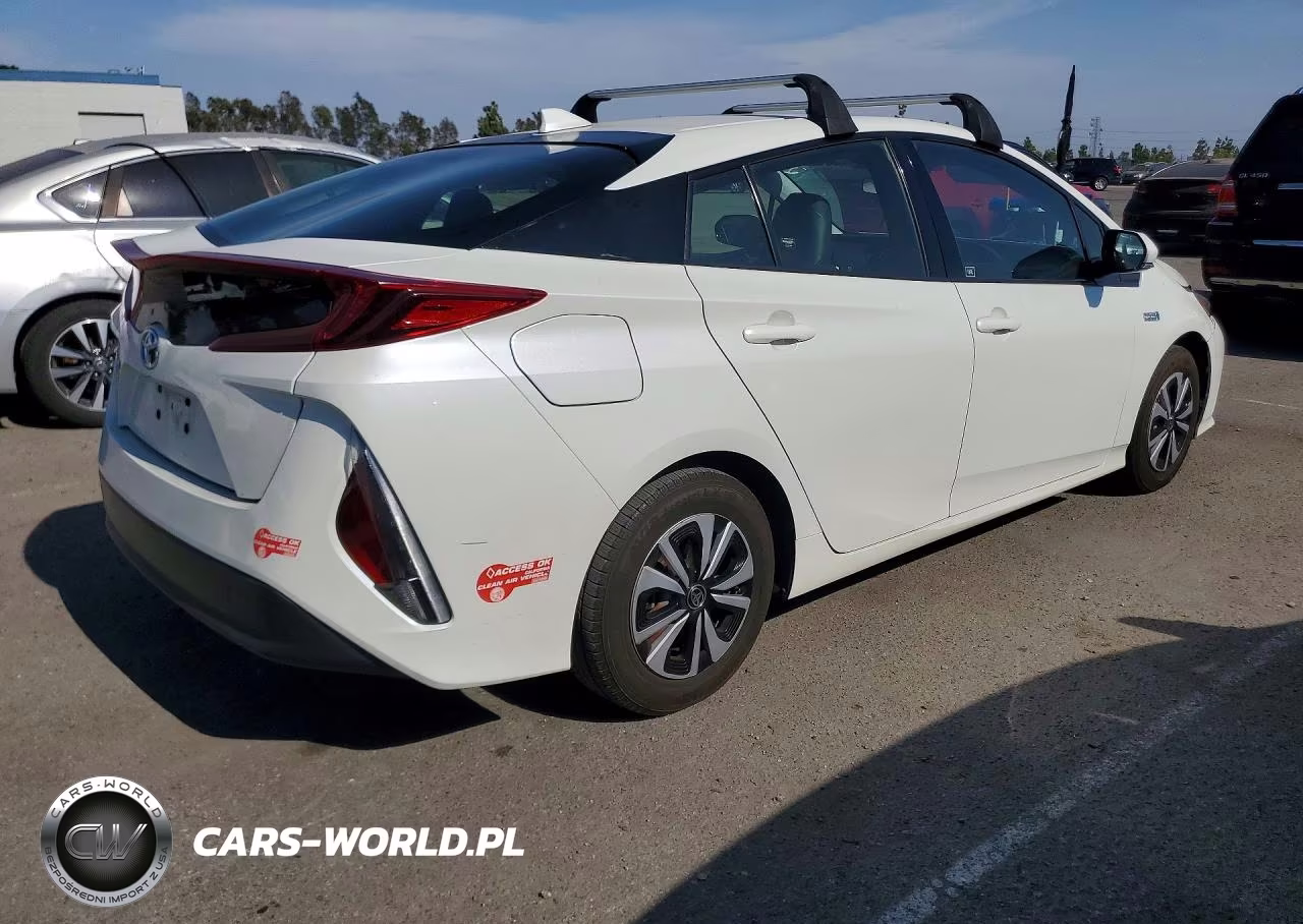 2017 Toyota Prius Prime Premium VIN:JTDKARFP4H3008157 - 3