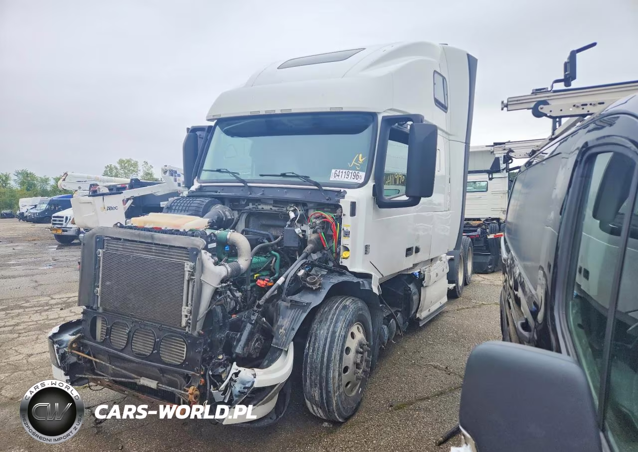 2014 Volvo Vnl Semi Truck
