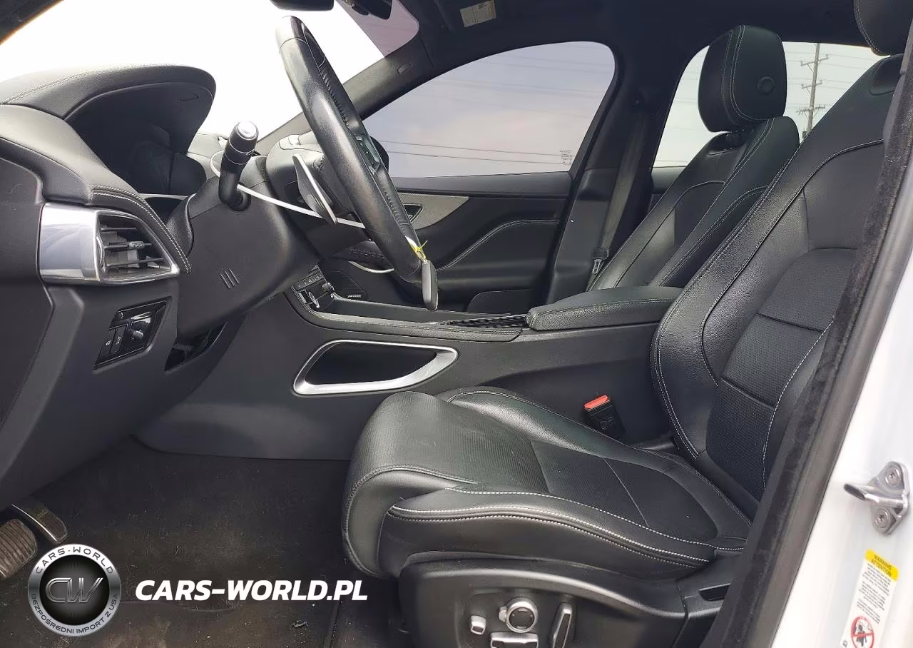 2020 Jaguar F-Pace S VIN:SADCM2FVXLA656600 - 7