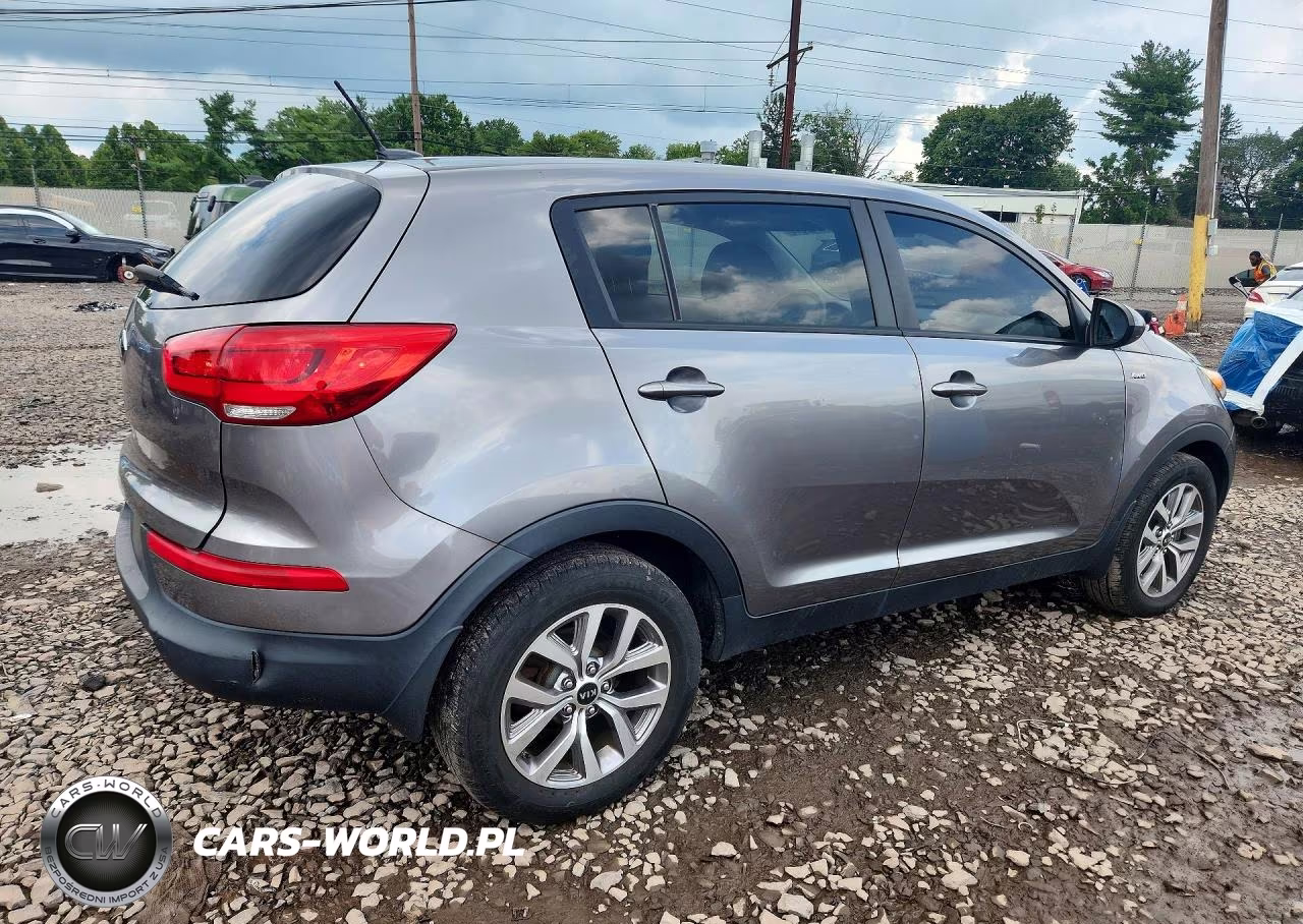 2016 Kia Sportage Lx VIN:KNDPBCACXG7858693 - 3