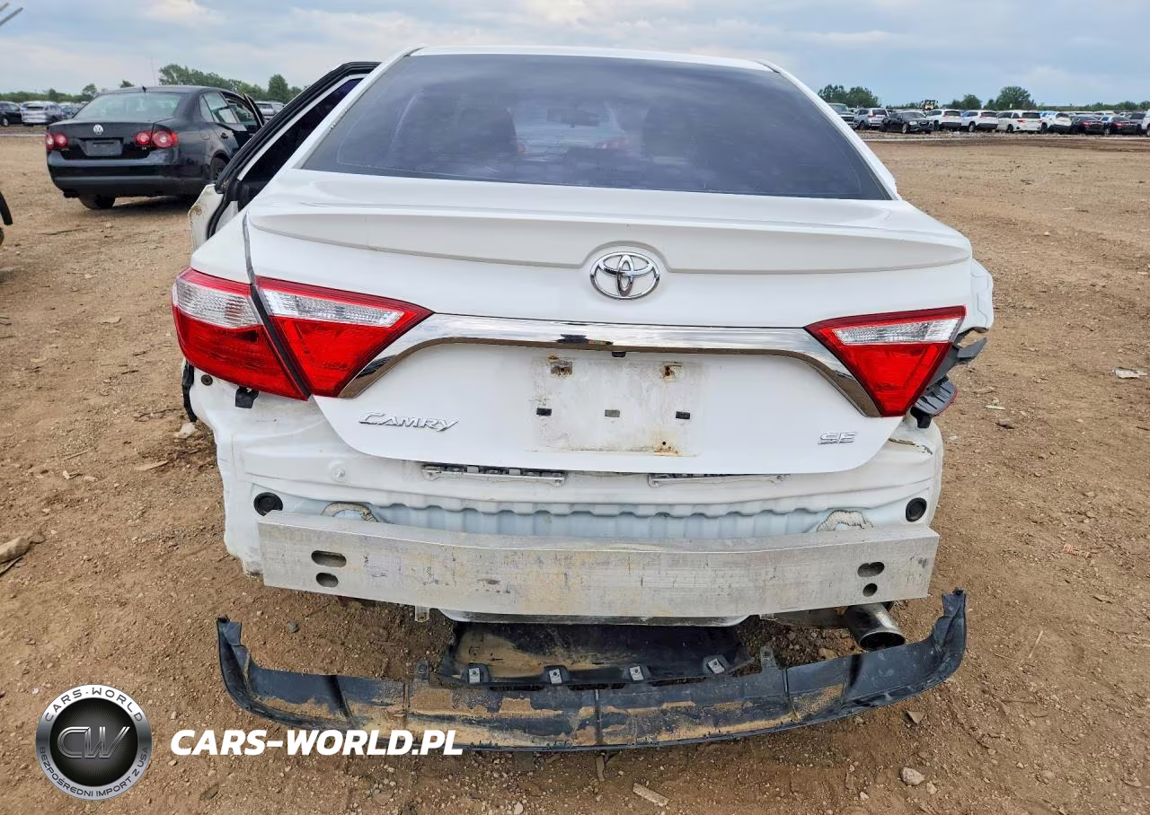 2016 Toyota Camry Se VIN:4T1BF1FK3GU250160 - 6