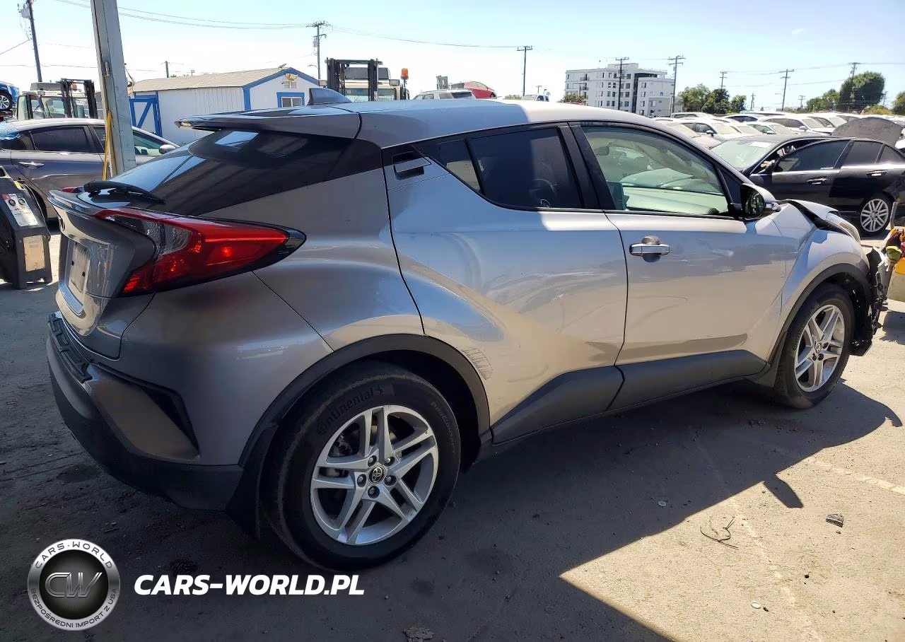 2020 Toyota C-Hr Le VIN:JTNKHMBX5L1083180 - 3