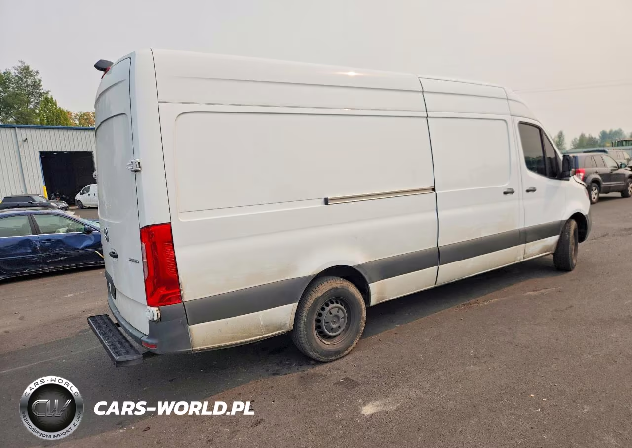 2023 Mercedes-Benz Sprinter 2500 VIN:W1Y4KCHY3PT152608 - 3