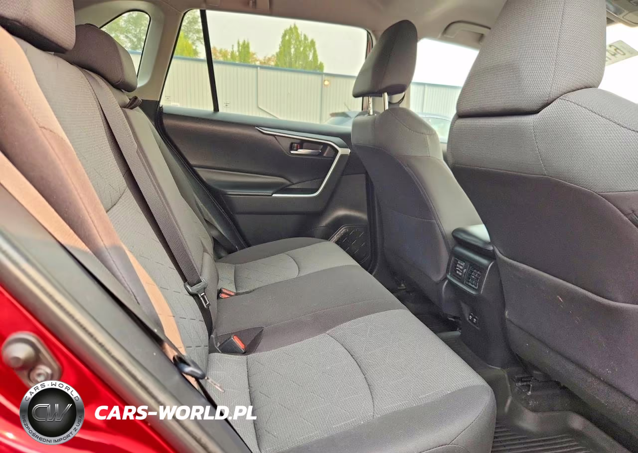 2020 Toyota Rav4 Xle VIN:2T3P1RFV0LW100800 - 10