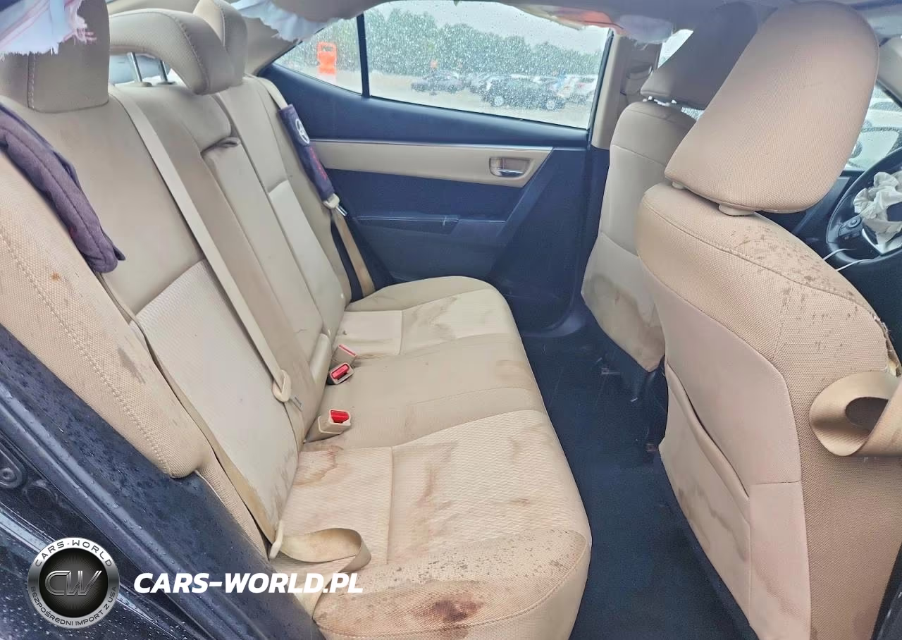 2016 Toyota Corolla Le VIN:5YFBURHE8GP380853 - 10