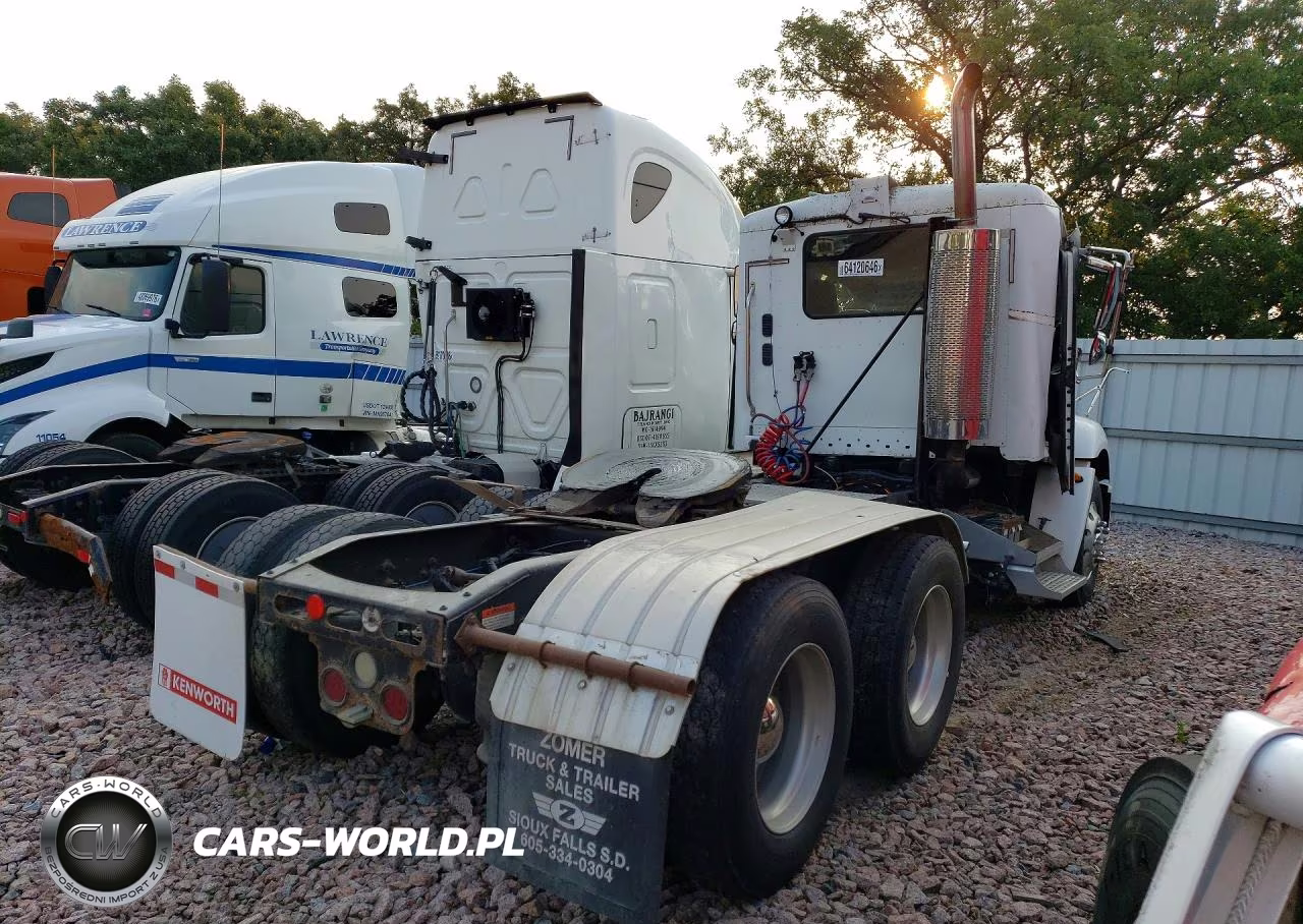 2006 Freightliner Columbia 112 Semi Truck VIN:1FUJF0DE86LV64388 - 3