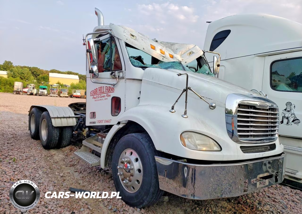 2006 Freightliner Columbia 112 Semi Truck VIN:1FUJF0DE86LV64388 - 4