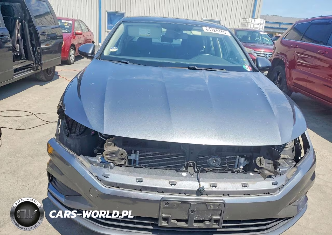 2019 Volkswagen Jetta S VIN:3VWC57BU8KM057647 - 5