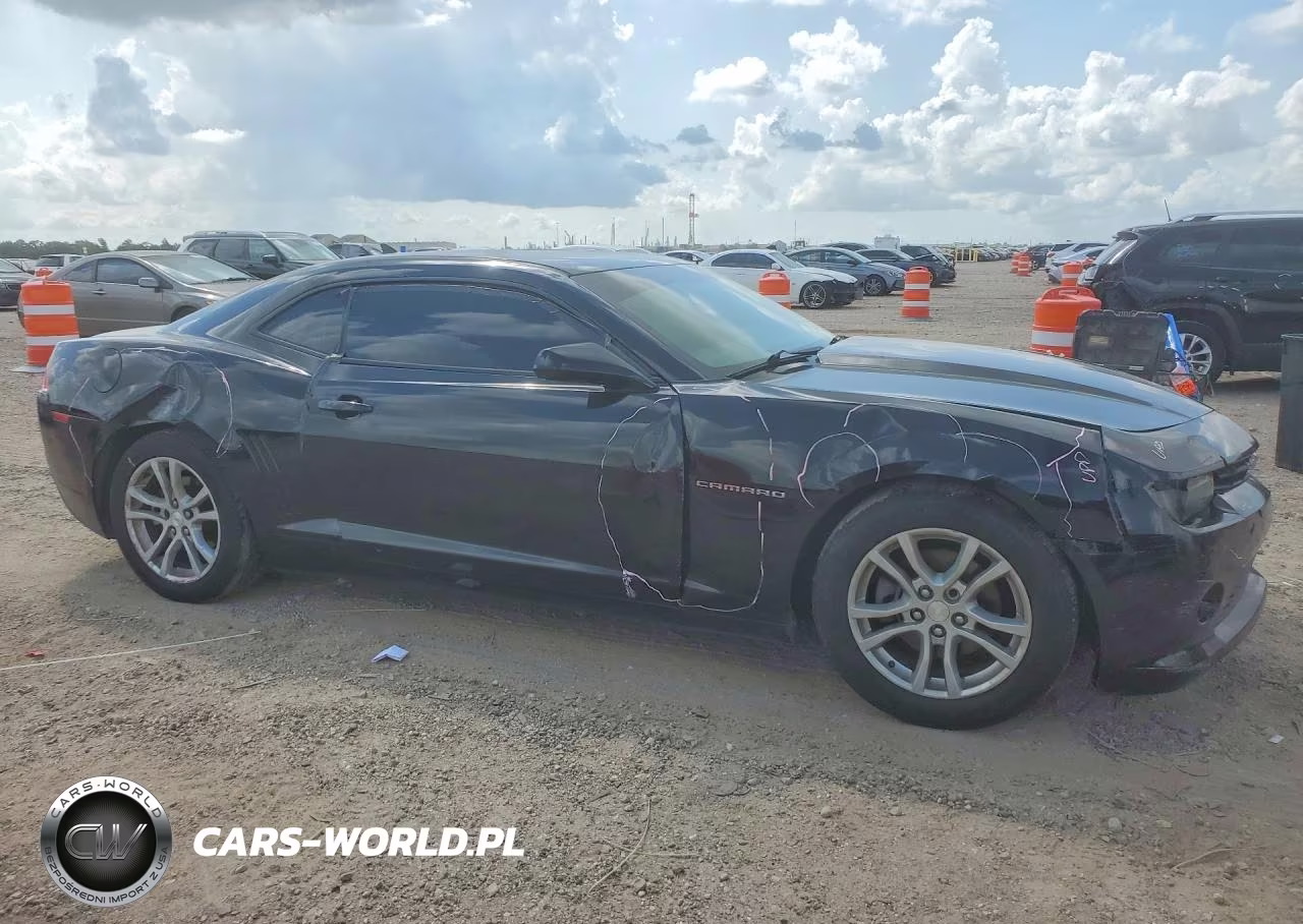 2015 Chevrolet Camaro Ls VIN:2G1FB1E3XF9225384 - 4
