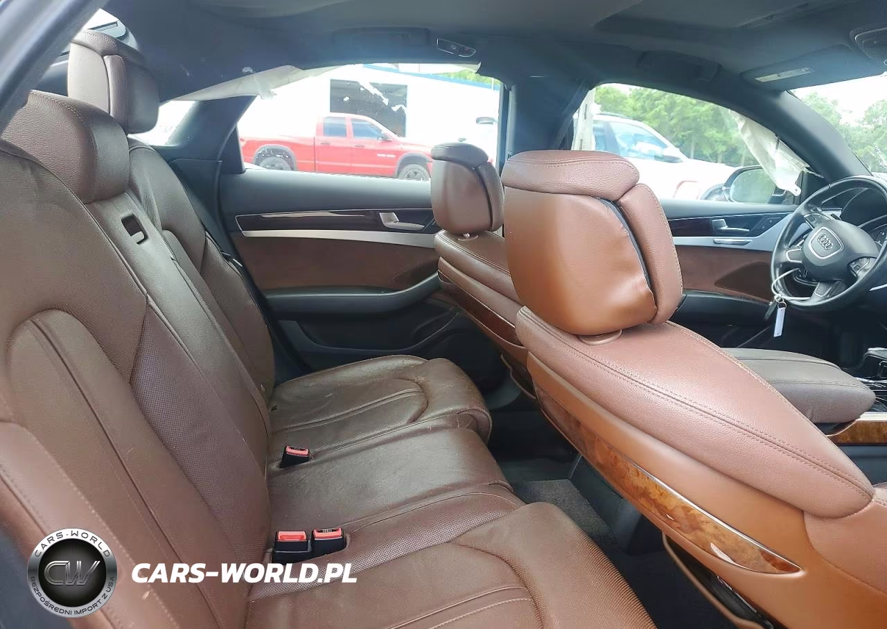 2011 Audi A8 Quattro VIN:WAUAVAFD5BN023010 - 10