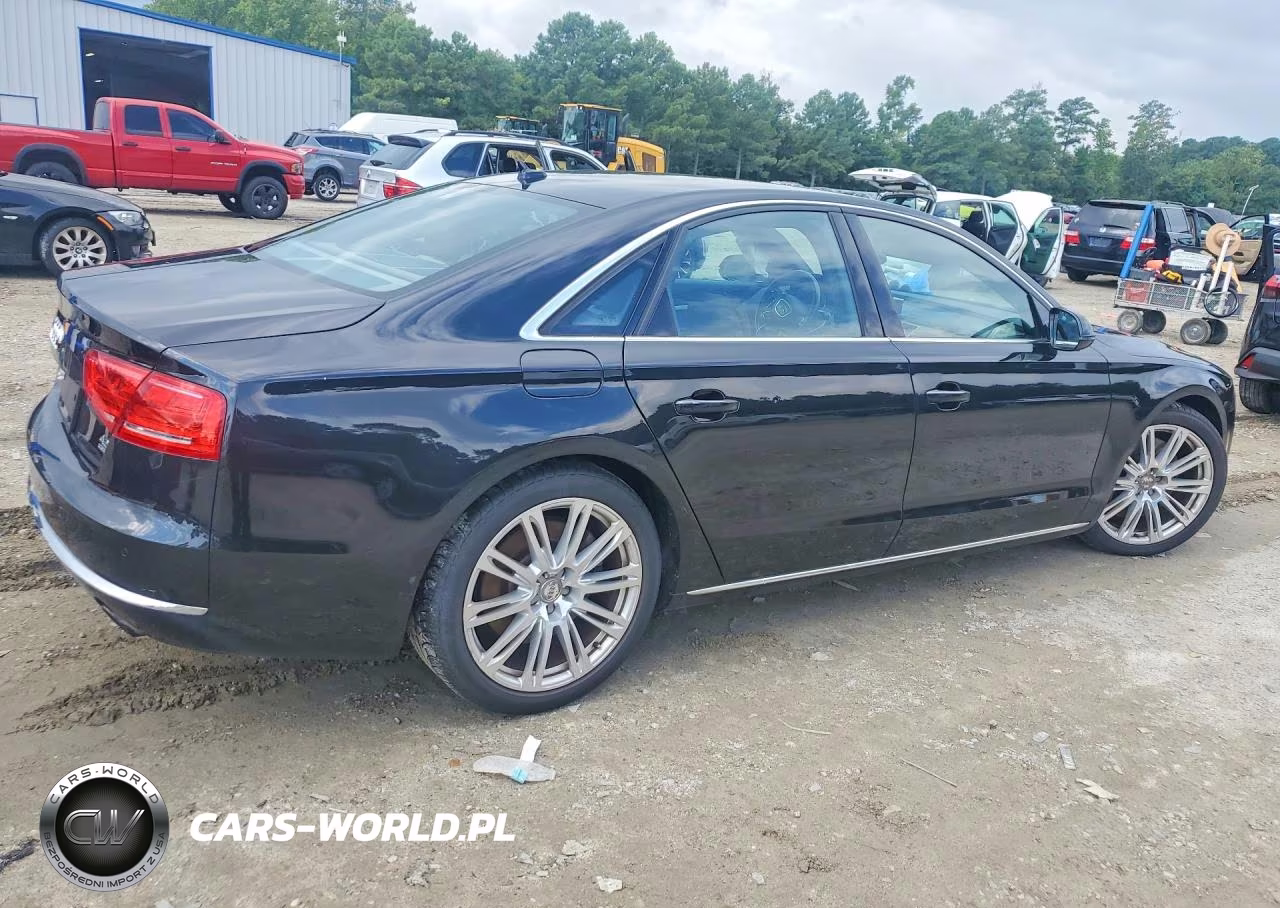 2011 Audi A8 Quattro VIN:WAUAVAFD5BN023010 - 3