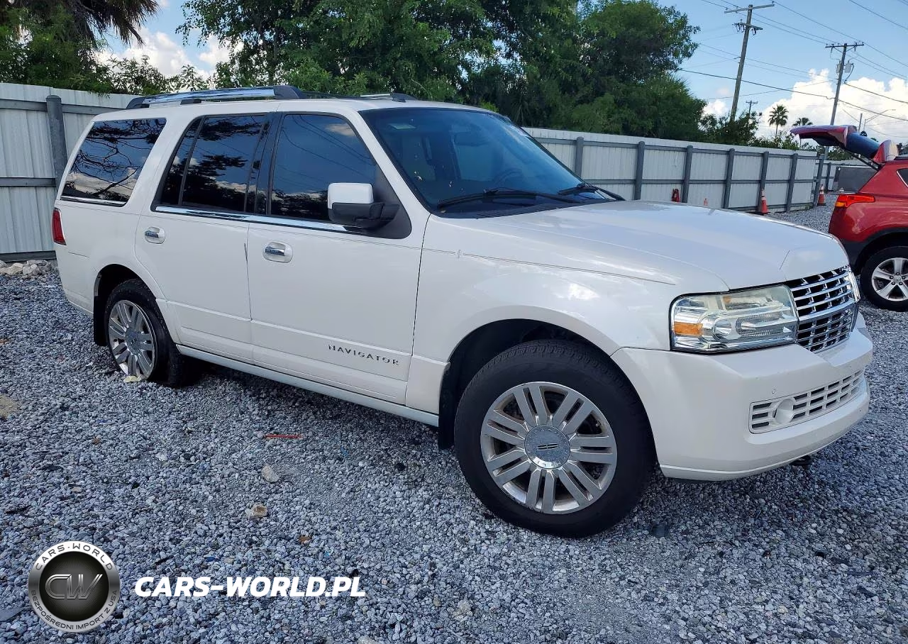 2012 Lincoln Navigator VIN:5LMJJ2J58CEL00618 - 4