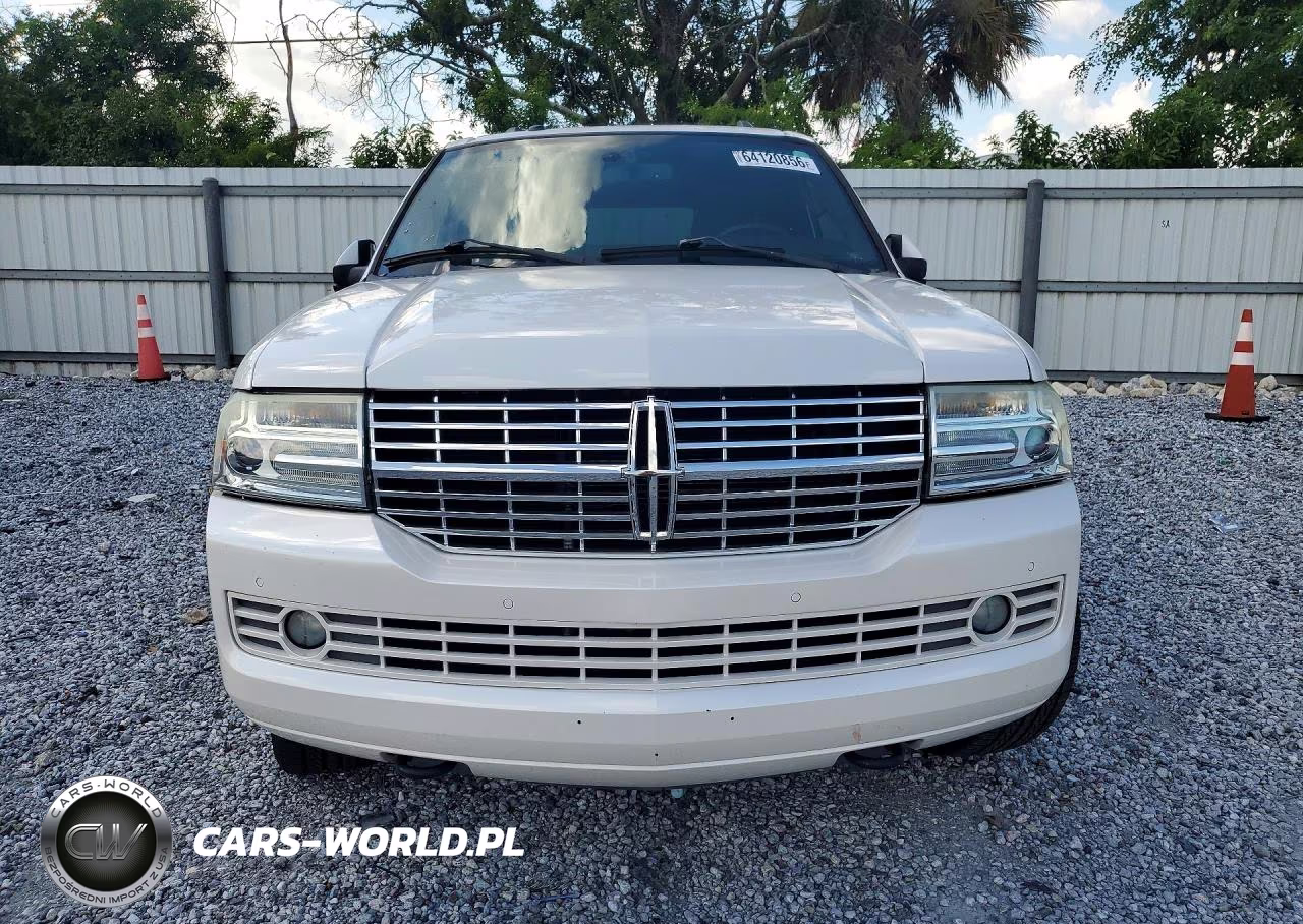 2012 Lincoln Navigator VIN:5LMJJ2J58CEL00618 - 5