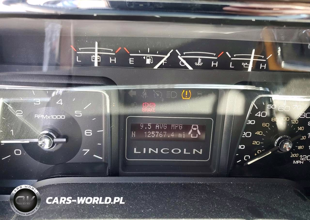 2012 Lincoln Navigator VIN:5LMJJ2J58CEL00618 - 9