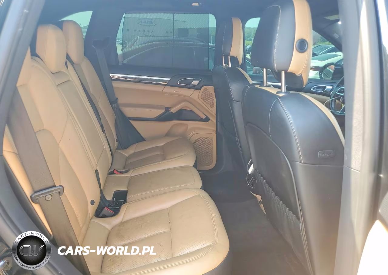 2016 Porsche Cayenne VIN:WP1AA2A2XGLA04092 - 11