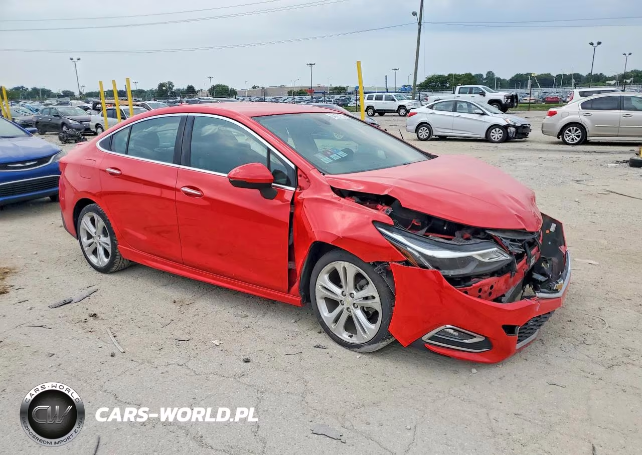 2017 Chevrolet Cruze Premier VIN:1G1BF5SM3H7198461 - 4