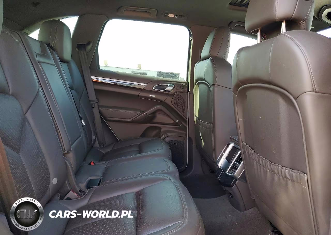 2016 Porsche Cayenne VIN:WP1AF2A20GKA41613 - 11