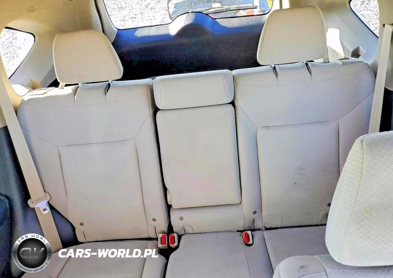 2016 Honda Cr-V Se VIN:2HKRM3H46GH556170 - 10