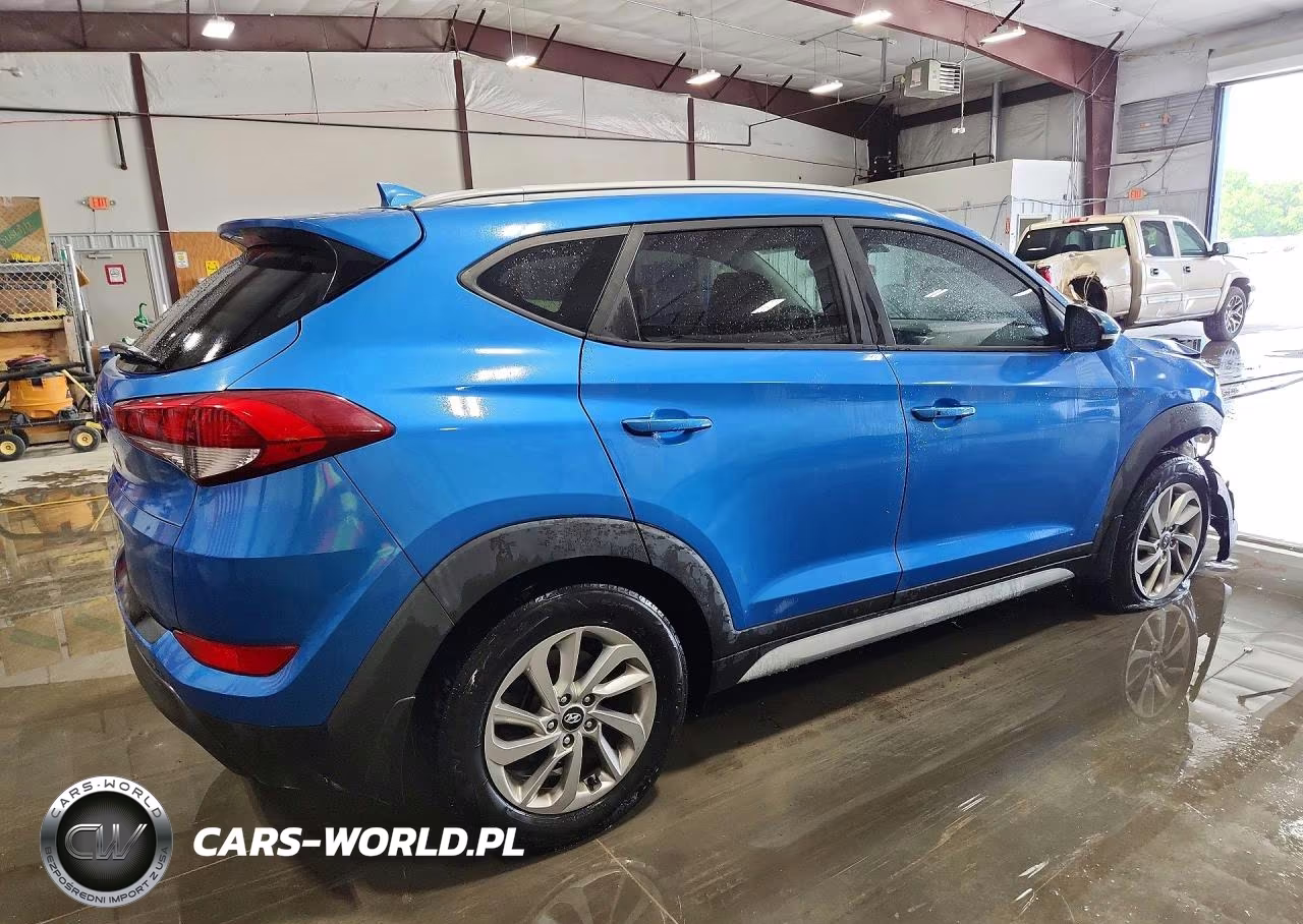2017 Hyundai Tucson Se Plus VIN:KM8J33A41HU451551 - 3