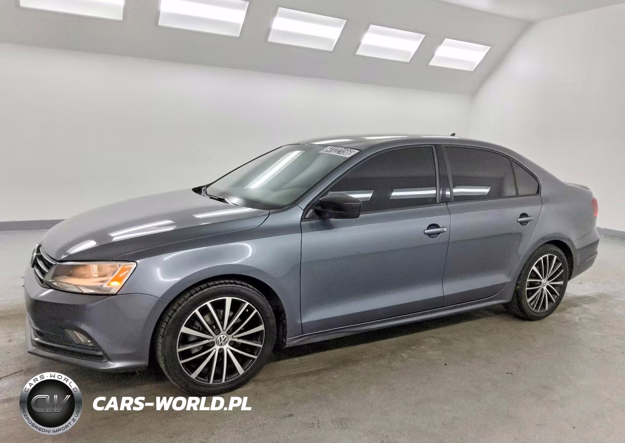 2016 Volkswagen Jetta Sport VIN:3VWD17AJ7GM292703 - 1