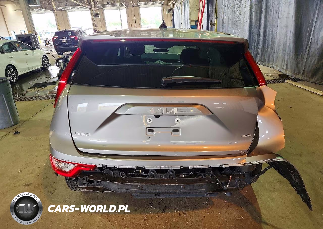 2026 Kia Niro Lx VIN:KNDCP3LE6T5319802 - 6