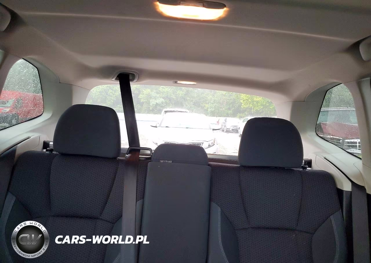 2021 Subaru Forester Premium VIN:JF2SKAJC3MH463664 - 10