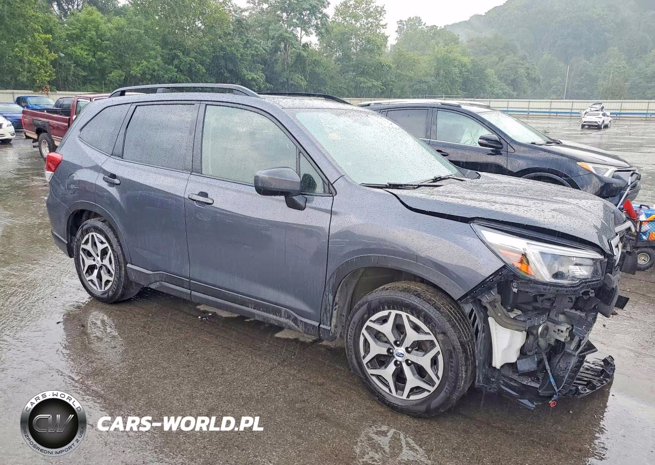 2021 Subaru Forester Premium VIN:JF2SKAJC3MH463664 - 4