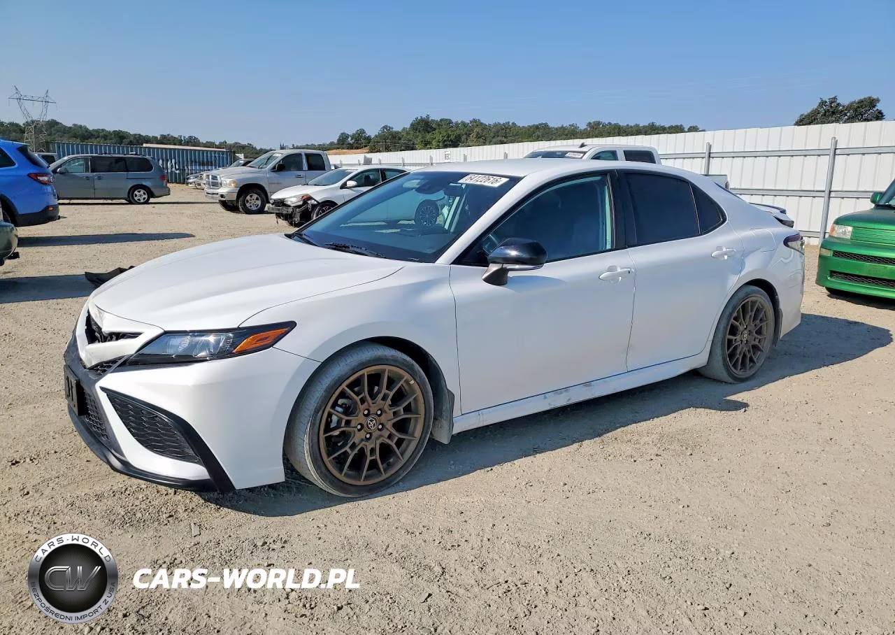 2023 Toyota Camry Se Nightshade
