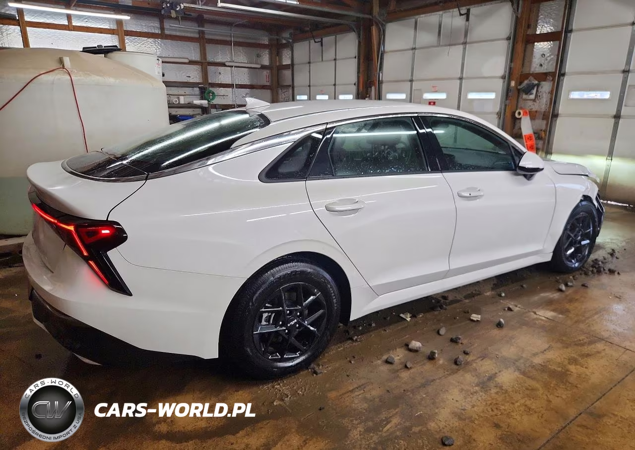 2026 Kia K5 Lxs VIN:KNAG24J72T5436851 - 3