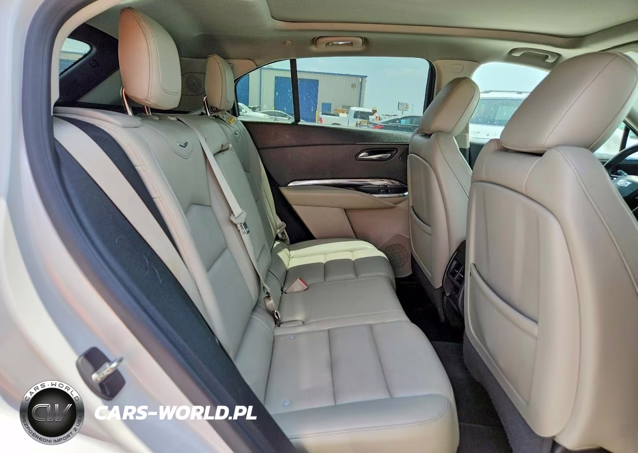 2019 Cadillac Xt4 Luxury VIN:1GYAZAR40KF104956 - 11