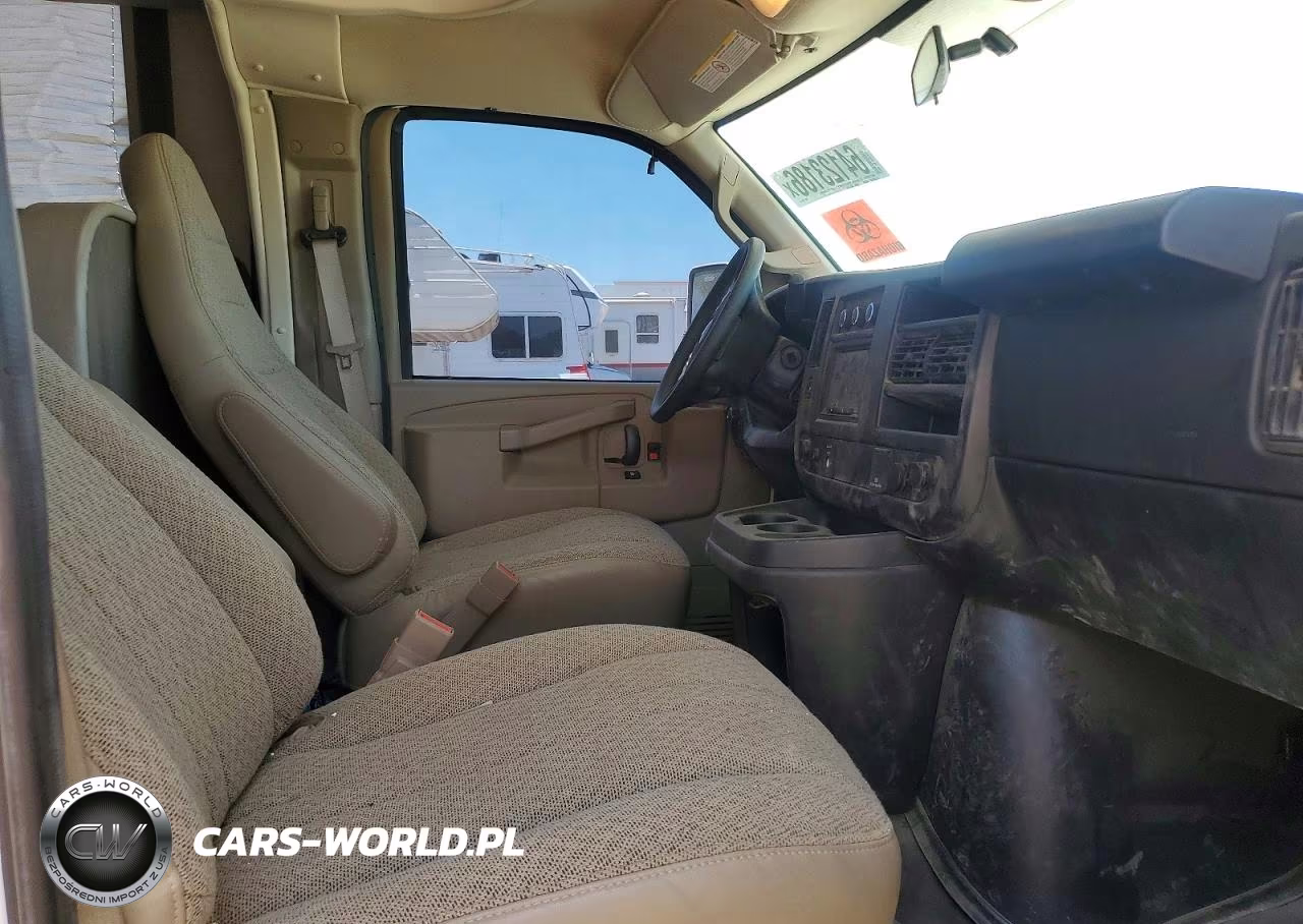 2024 Chevrolet Chateau Rv VIN:1GB3GSC7XP1232174 - 5